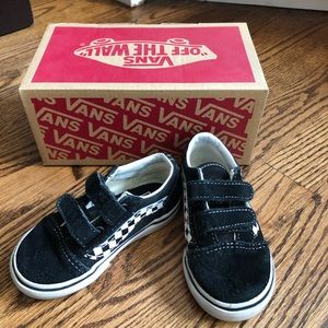 Vans Toddler Old Skool V Sidestripe - 6.0